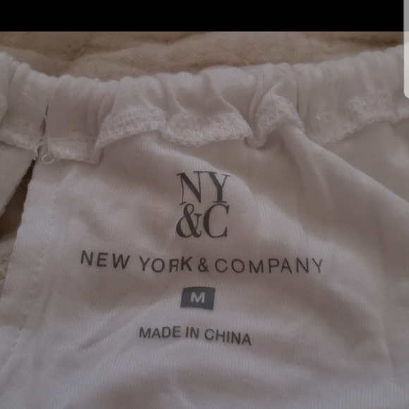 NY&Co White Tank Top with chain straps - Picture 3 of 3